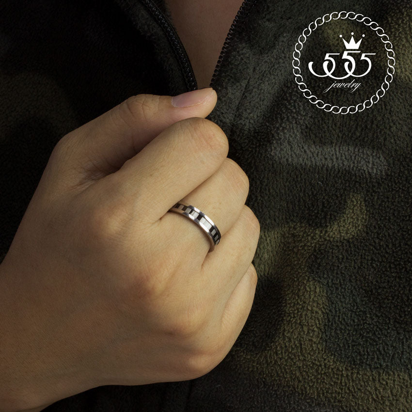 แหวนผู้ชายดีไซน์ Modern แหวนสแตนเลสสุดฮิต ไอเทมที่ผู้ชายต้องมี